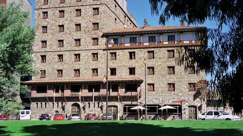 Hotel Temple פונפרדה מראה חיצוני תמונה